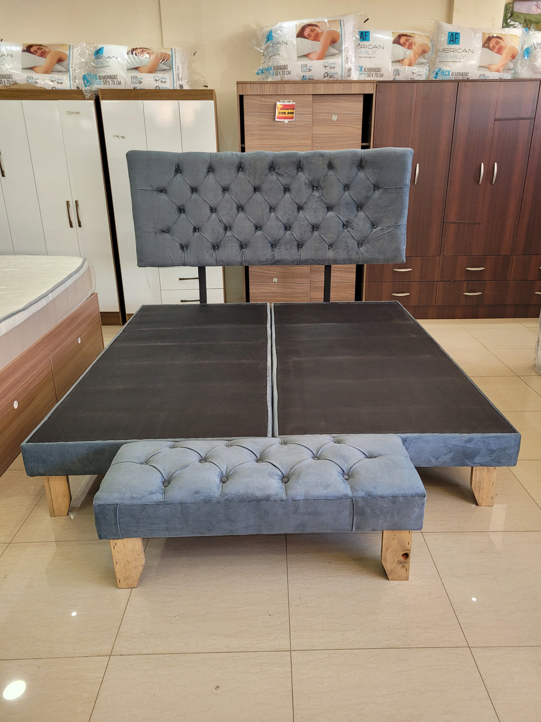 CAMA KING GRIS PLOMO BASES RESPALDO Y BANQUETA