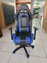 Cargar imagen en el visor de la galería, SILLA GAMER AZUL REY
