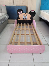 Cargar imagen en el visor de la galería, CAMA DE TRANSICION DISNEY MINNIE
