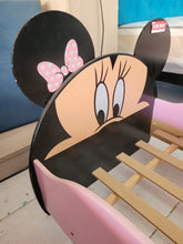 Cargar imagen en el visor de la galería, CAMA DE TRANSICION DISNEY MINNIE
