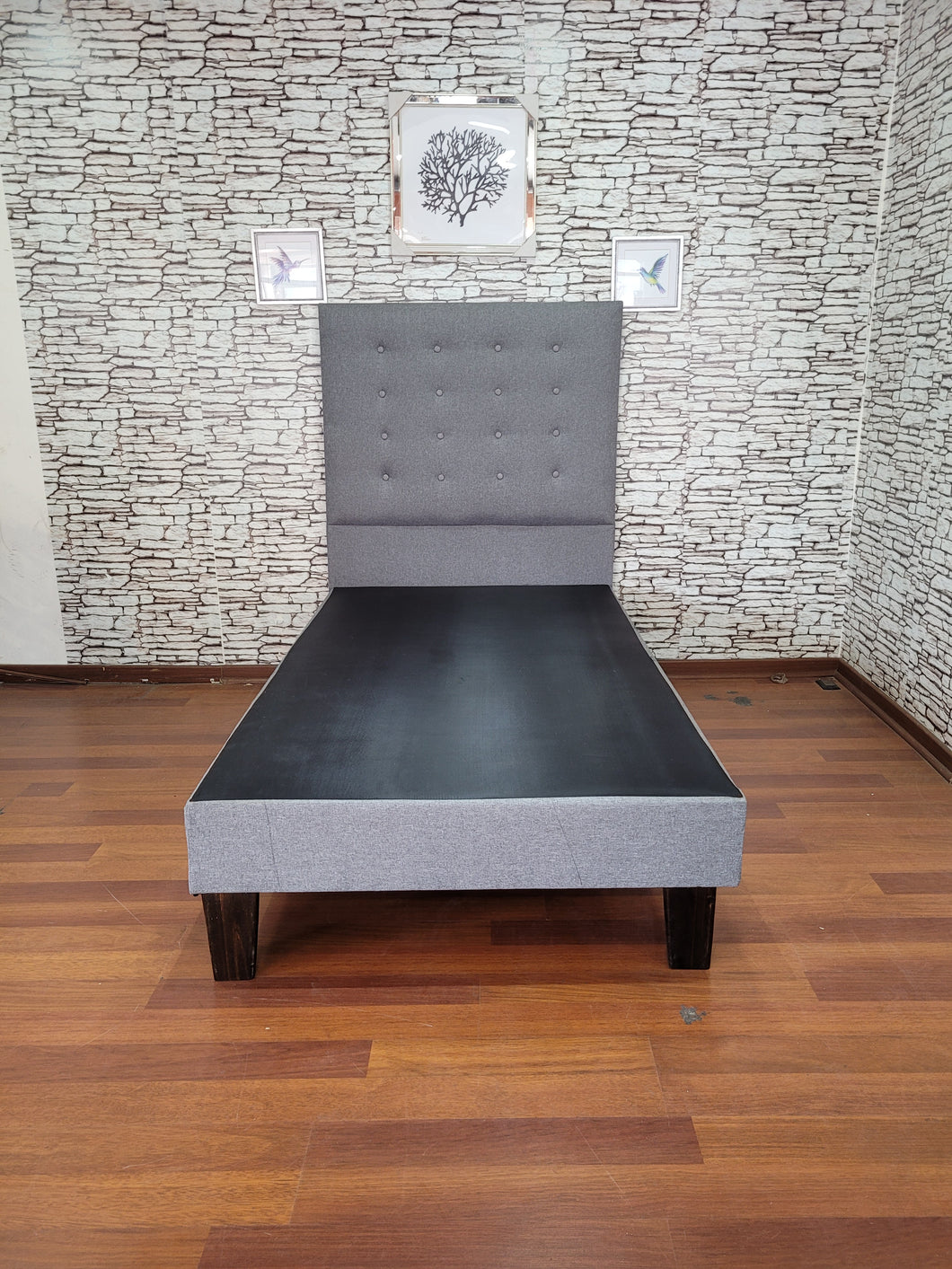 CAMA 1.5 BASE + RESPALDO MODELO DREAM FC GRIS PERLA LINO