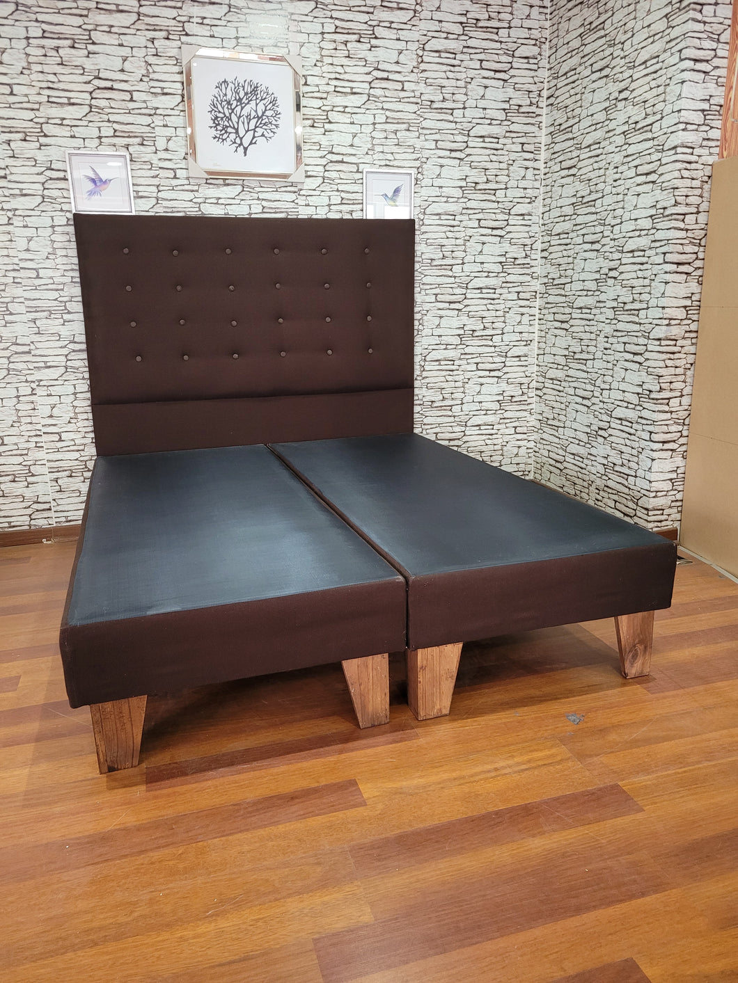 CAMA 2 PLAZAS + RESPALDO MODELO DREAM FC CAFE LINO