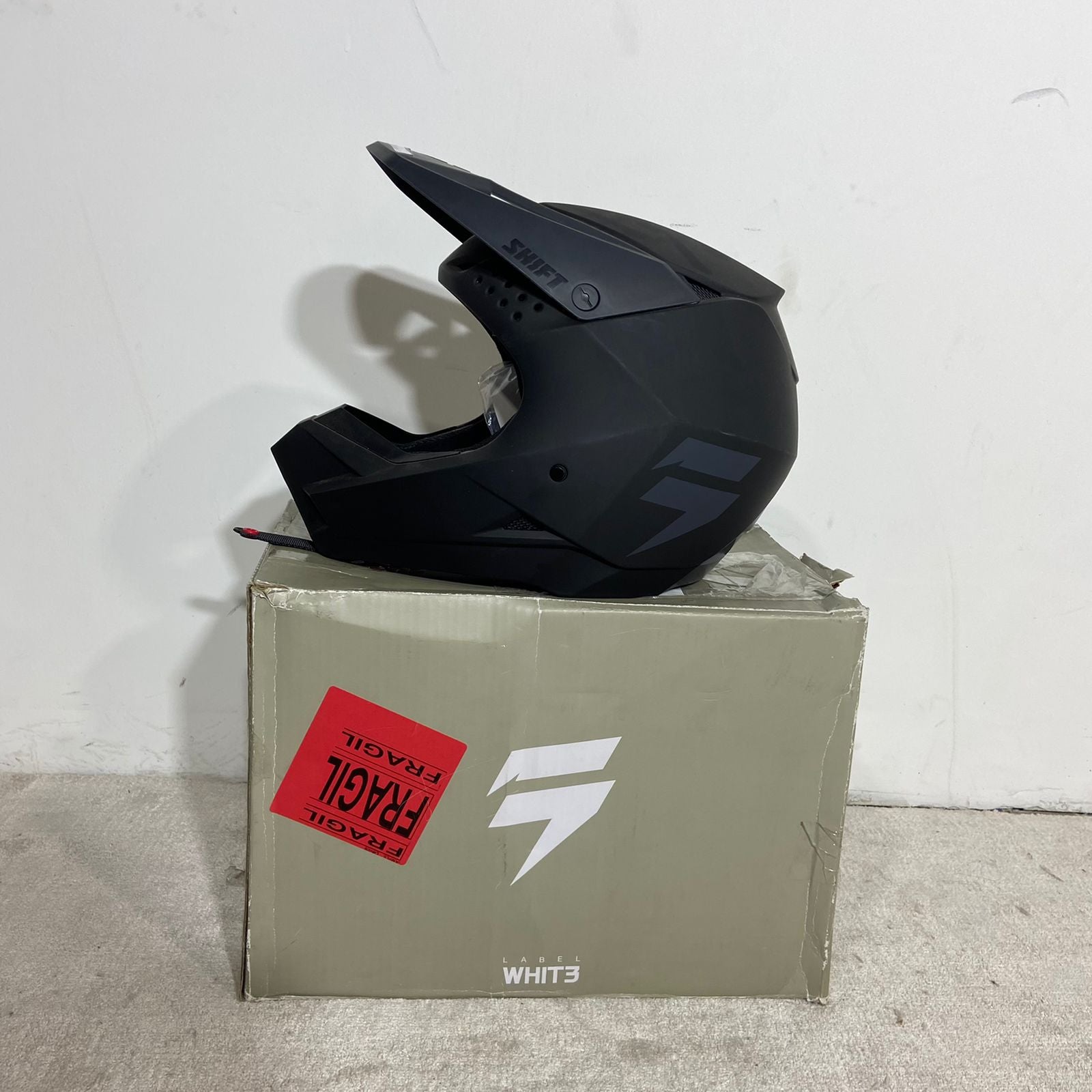 Casco discount shift whit3